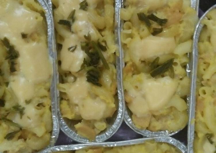 Resep Macaroni Schotel Kukus Ayam Sosis yang Menggugah Selera