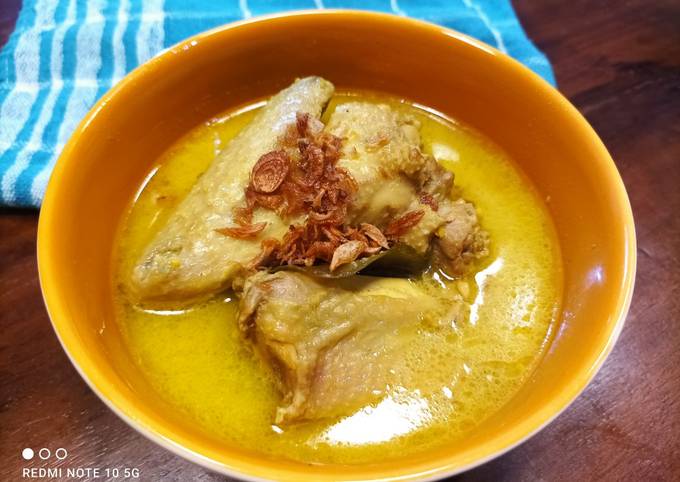 Resep Opor Ayam Kampung Oleh Marlina Efi Cookpad