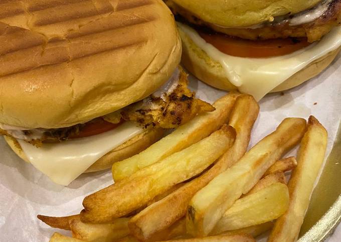 برغر صدور الدجاج المشوية 🍟 🍔🍔