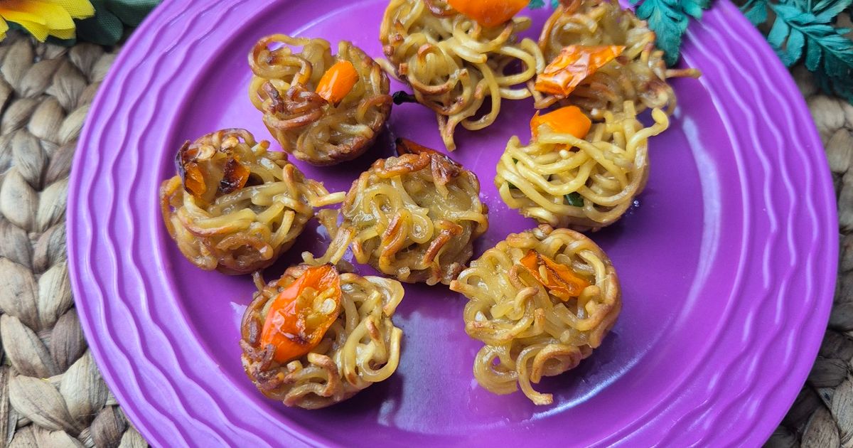 Ramenyaki (omelete mie di cetakan takoyaki) praktis satset cemilan anak sarapan