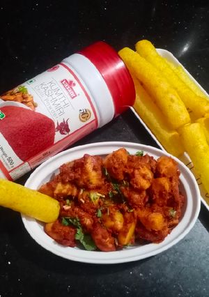 ભાવનગર ના ફેમસ ભૂંગળા બટાકા (Bhavnagar Famous Bhungra Bataka Recipe In Gujarati) રેસીપી મુખ્ય ફોટો