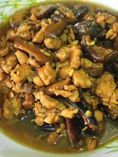 Foto resep Ayam kecap jamur shitake untuk taburan mie ayam