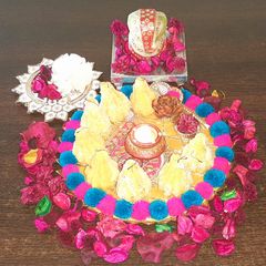 A picture of Kesariya coconut stuffed modak.