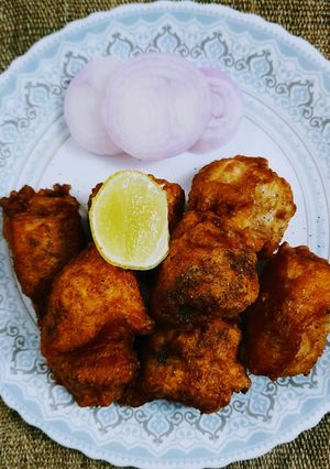 চিকেন পকোড়া (chicken pakora recipe in bengali) রেসিপির প্রধান ছবি