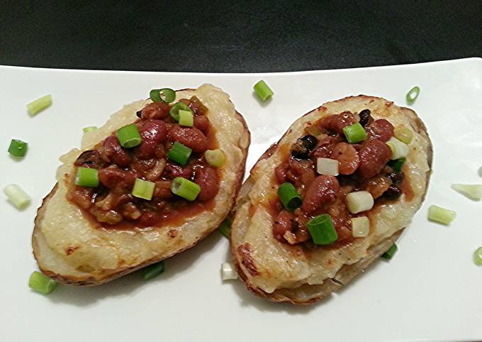 Twice Baked Veggie Chilli Stuffed Potatoes