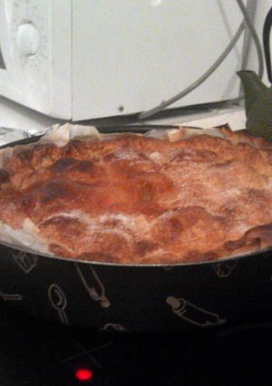 A picture of French apple pie 'croustade'.