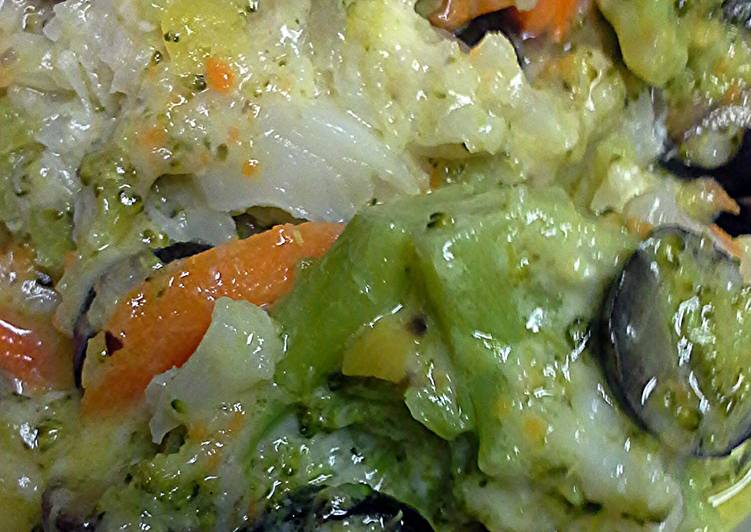 Simple Way to Make Homemade Vegetables olives and cheese