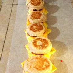 A picture of On-the-run breakfast muffins.