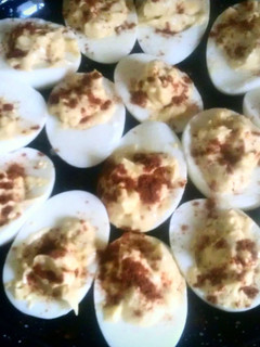 A picture of spicy deviled eggs.