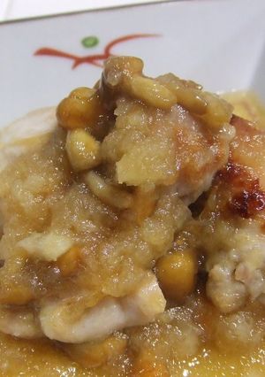A picture of Comfort Food For Fall and Winter: Chicken Simmered in Nameko Mushrooms and Daikon Radish.