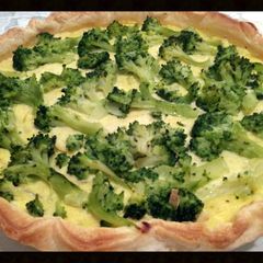 A picture of AMIEs Cauliflower & Broccoli Quiche.