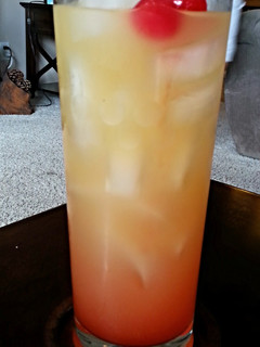 A picture of Pineapple upside down cake drink.