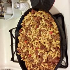 A picture of The macaroni with turkey and chorizo dish.