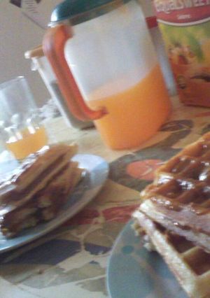 Una foto de Waffles cuadrados americanos