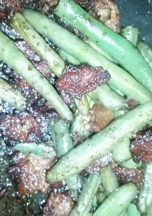 A picture of Lemon Pepper Bacon Green Beans.