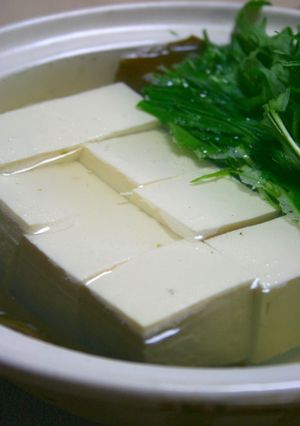 A picture of Boiled Tofu for Hotpot.