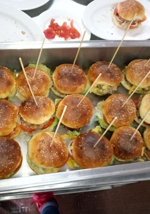 A picture of Beef burger.
