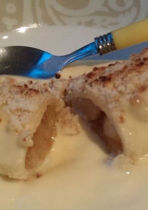A picture of Vickys Apple & Custard Cannelloni Crumble, GF DF EF SF NF.