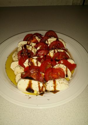 A picture of Tomato and mozzarella.