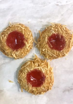Foto resep Crunchy Strawberry Cheese Cookies