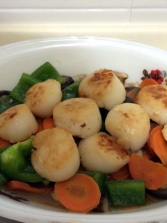 A picture of Grilled Scallops and Sweet Pepper.
