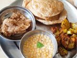 कन्या भोजन थाली