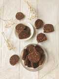 Kue Coklat Kacang