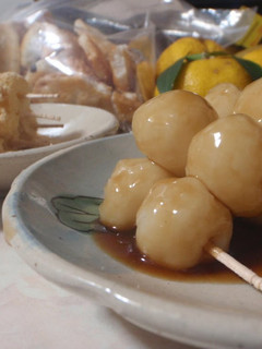 A picture of Make Mitarashi Dango Dumplings with Mashed Leftover Rice.