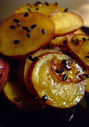 A picture of Daigaku-Imo Style Sweet Potato Kinpira.