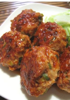 A picture of Ginger Fried Pork Meatballs.