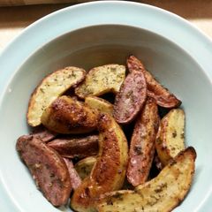 A picture of Herb and Ranch Roasted Fingerling Potatoes.
