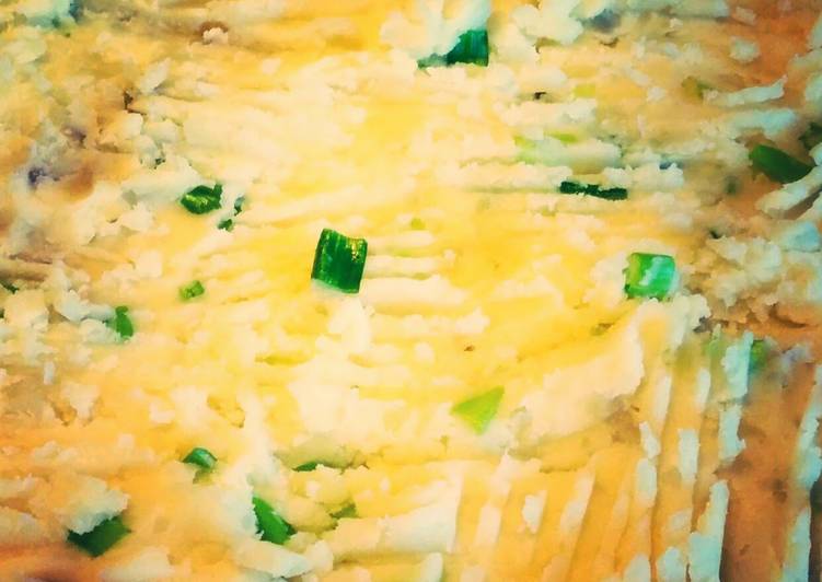 Step-by-Step Guide to Make Award-winning Cottage Pie ( also known as Shepard&#39;s Pie)