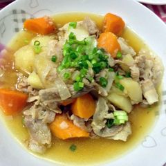 A picture of Japanese Style Potato and Pork Stew.