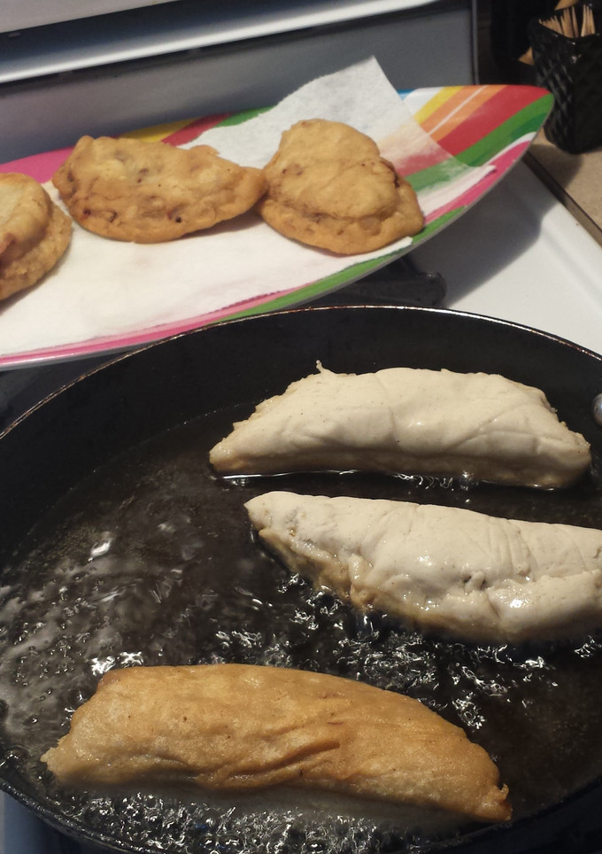 A picture of Empanadas.