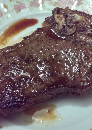 A picture of Simple pan-fried steak.