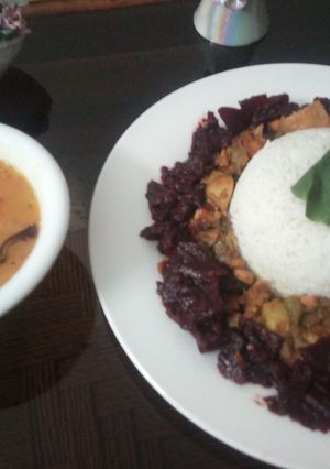 A picture of Betroth Bhaji چقندر کی بھجیا.