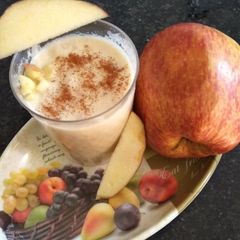 A picture of Apple-Cinnamon Smoothie.
