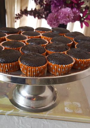 A picture of Chocolate and Banana cupcakes (Eggless).