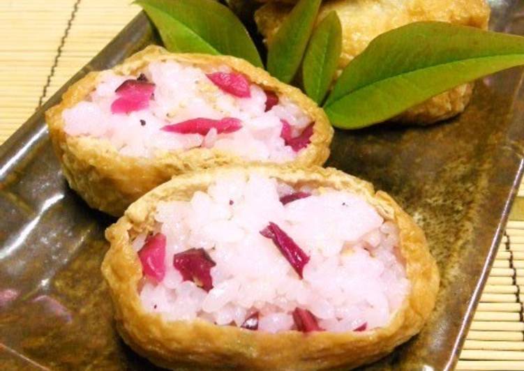 Easiest Way to Prepare Award-winning Inari Sushi with Pickles