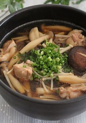 A picture of Mushrooms and Chicken Soba Noodles.