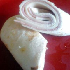 A picture of Sammy's Ham& cheese roll.