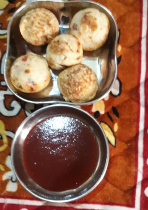 सूजी के अप्पे (suji ke appe recipe in Hindi) रेसिपी मुख्य फोटो