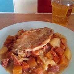 A picture of Vickys Irish Coddled Pork & Cider, GF DF EF SF NF.