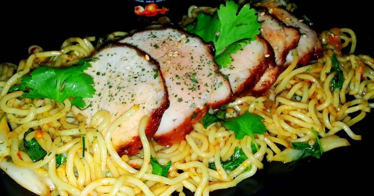 Mike's Garlic Pork & Mongolian Fire Noodles Recipe by MMOBRIEN Cookpad