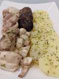 Pollo con boletus deshidratados y champi