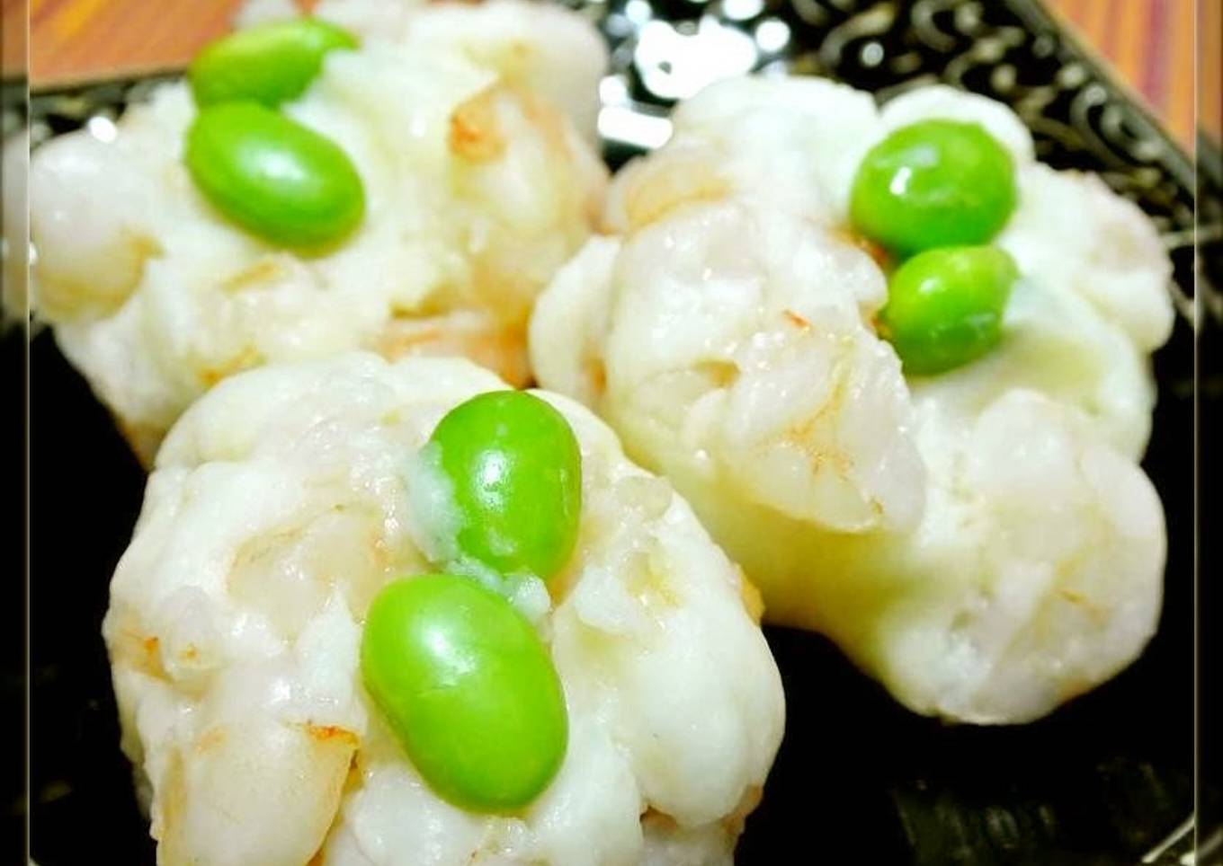 Microwave-Steamed Shrimp and Hanpen Bites