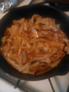 A picture of Caramelized onions.