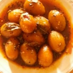 A picture of Hog plum achar.