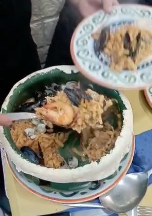 Foto di Pasticcio in crosta ai frutti di mare,stile Capri...😉😊