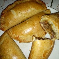 A picture of How to make Nigerian Meat pie 😋.